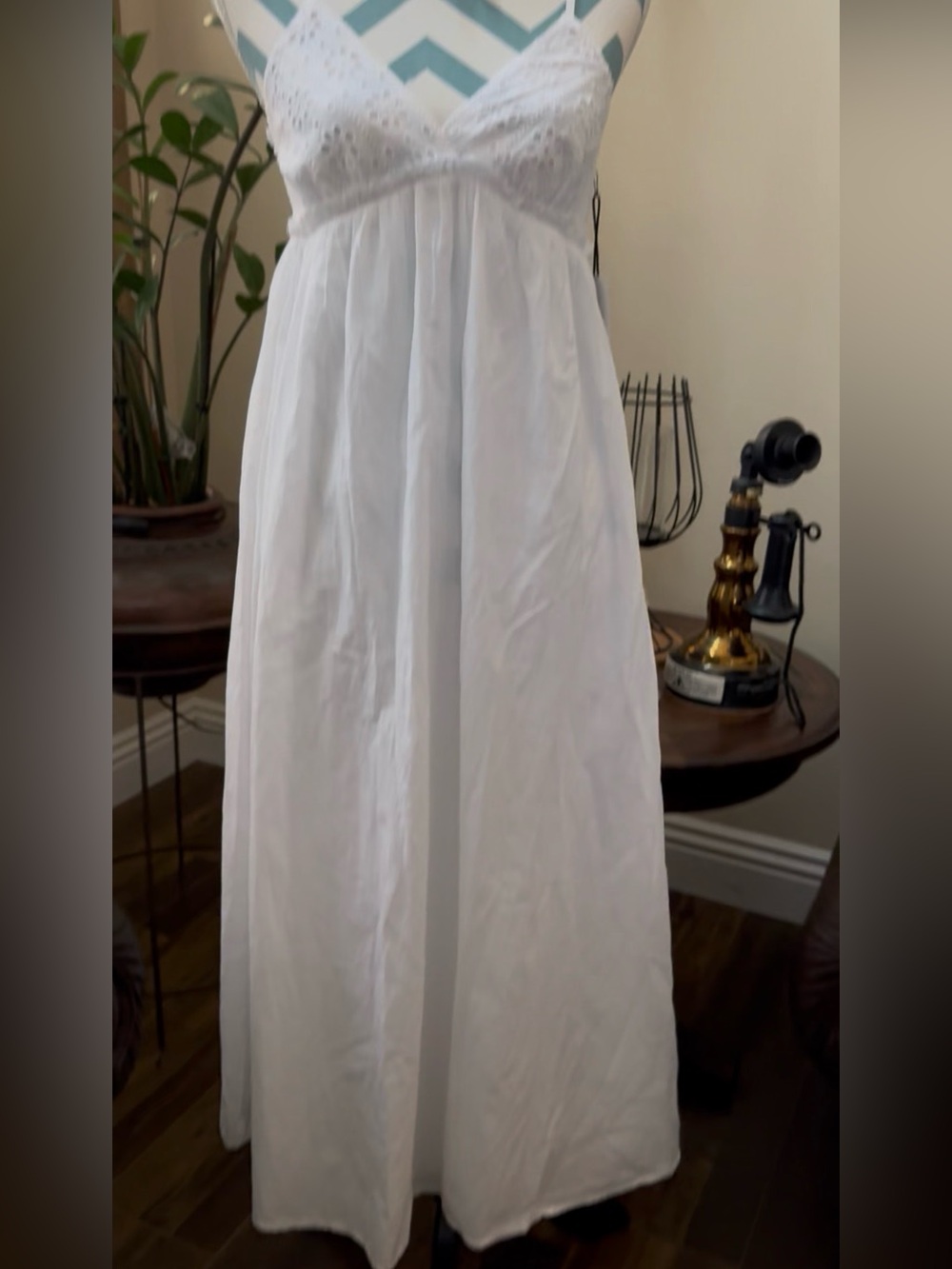✅NEW “Japna Goa” White Eyelet Cotton Beachwear Dress